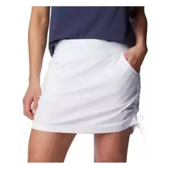 Columbia Pants - Columbia Women's Omni-Shade Active Fit Jupe-Short Skort, White, Size XXL AH9